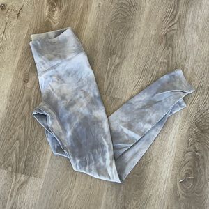 Wearwolf tie dye high waisted leggings